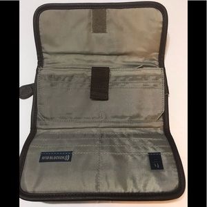 TOTTO LIMITED EDITION WOMENS WALLET RFID BLOCKER